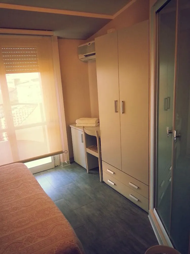 Hotel Moderno - Bed & Breakfast Cervia