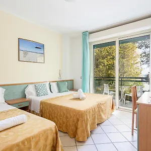 3* Hotel Gadames - Lunch On The