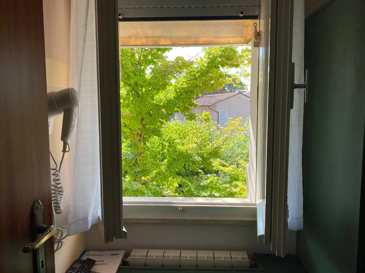 ***  Hotel Moderno - Bed & Breakfast Cervia Italy