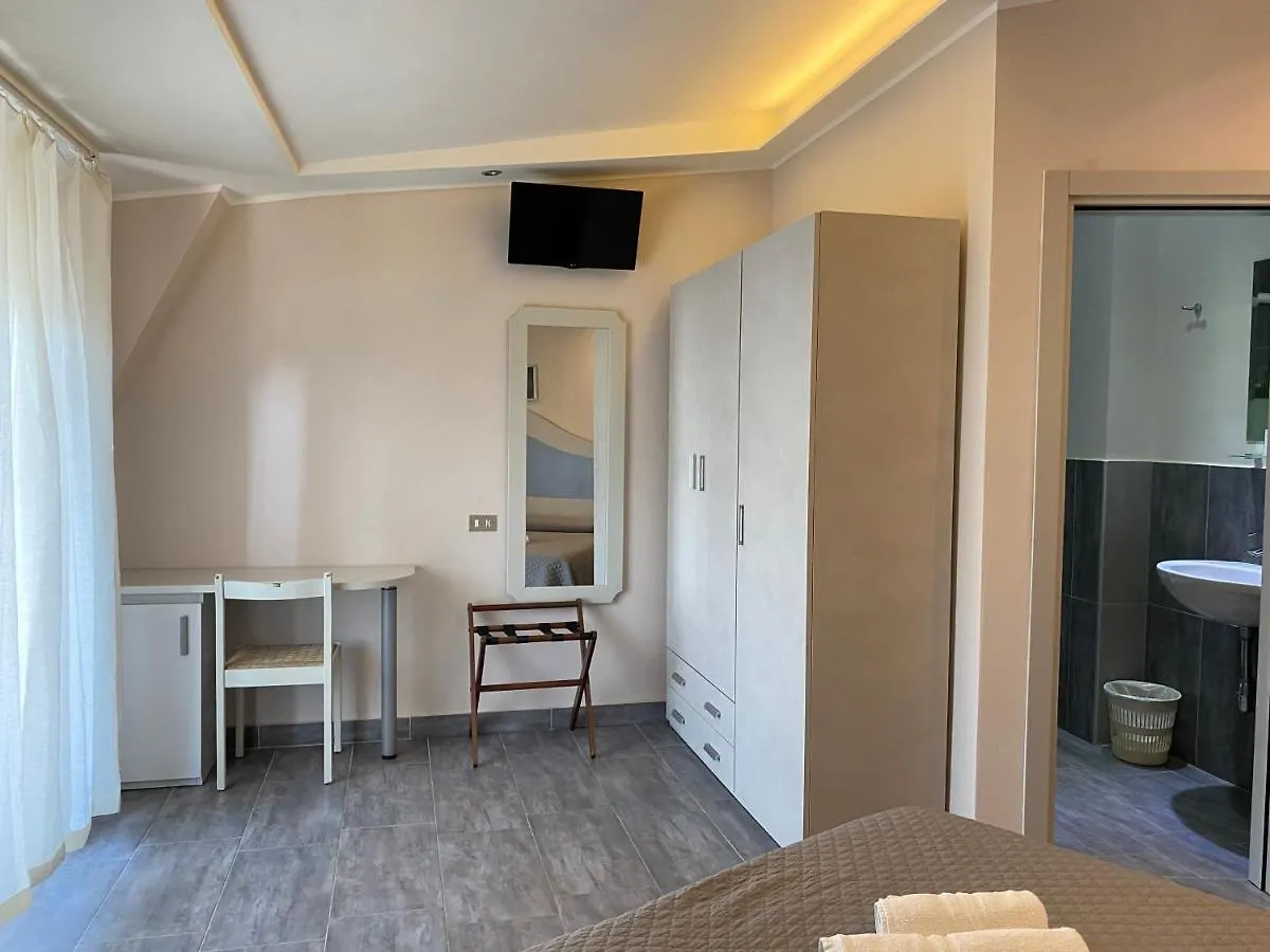 Hotel Moderno - Bed & Breakfast Cervia