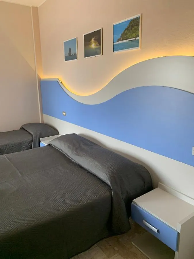 Hotel Moderno - Bed & Breakfast Cervia