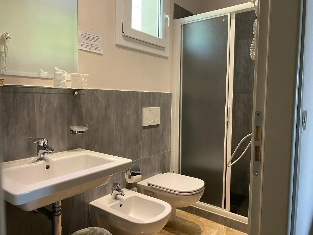 Hotel Moderno - Bed & Breakfast Cervia