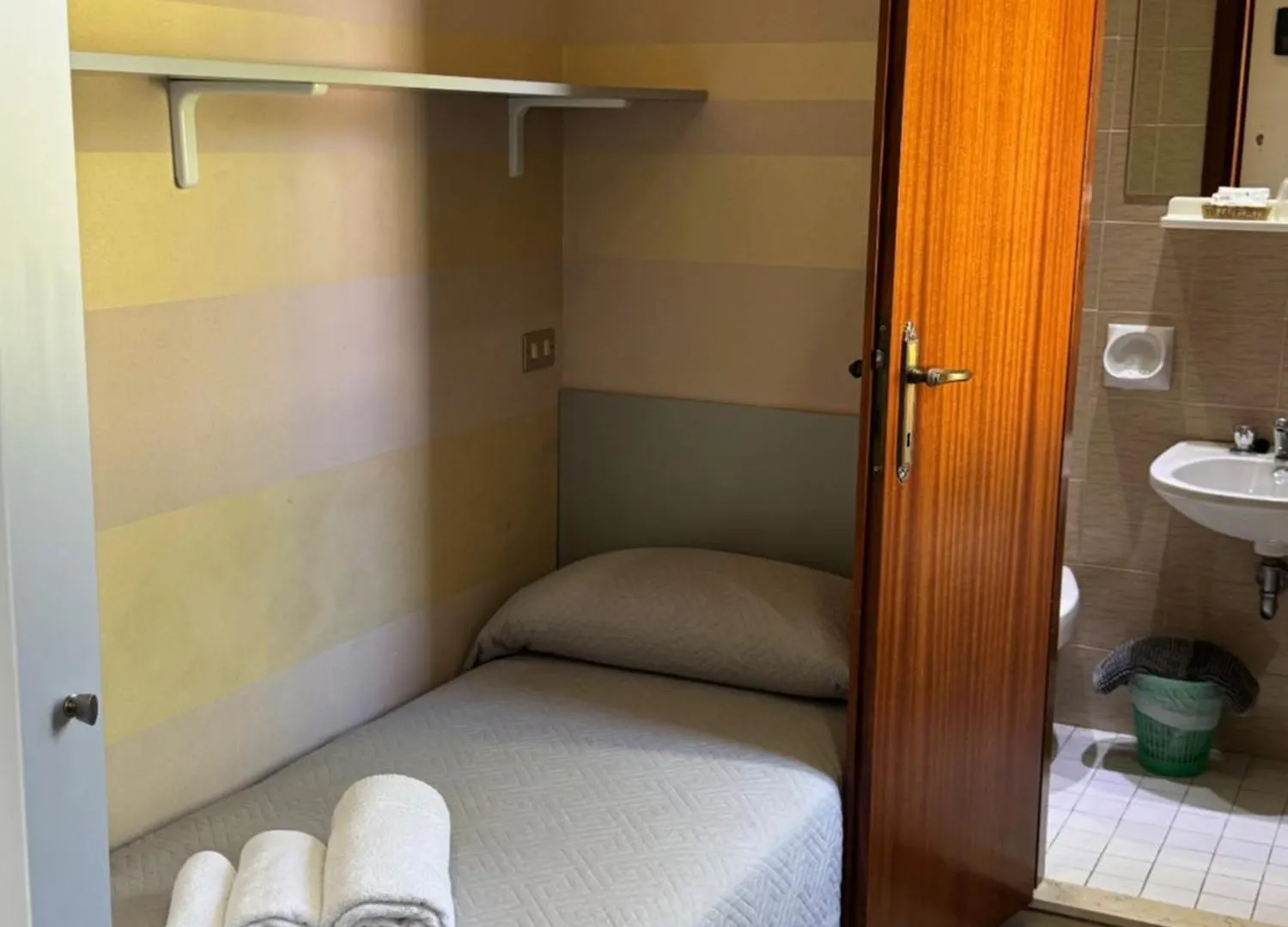 Hotel Moderno - Bed & Breakfast Cervia 3*,