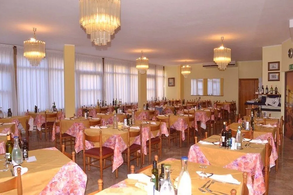 Hotel Moderno - Bed & Breakfast Cervia