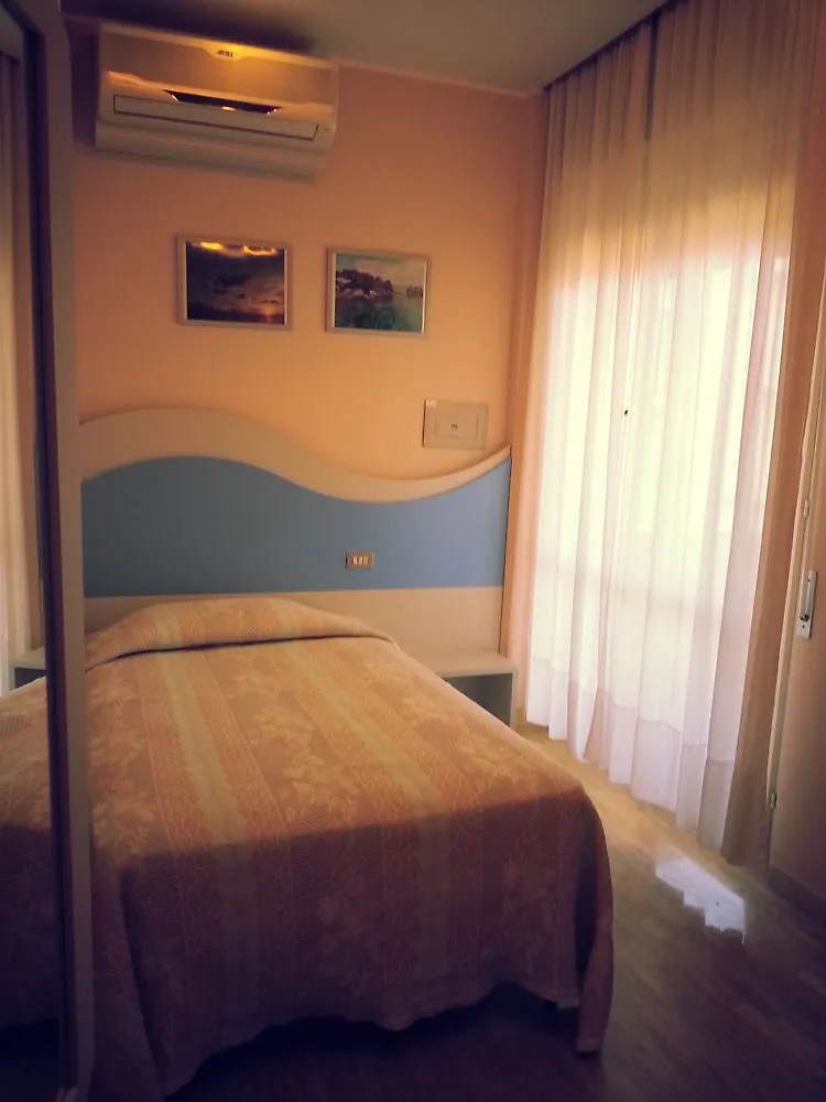 Hotel Moderno - Bed & Breakfast Cervia 3*,  Italy