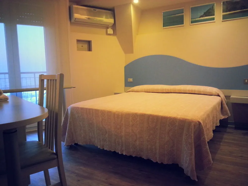 Hotel Moderno - Bed & Breakfast Cervia
